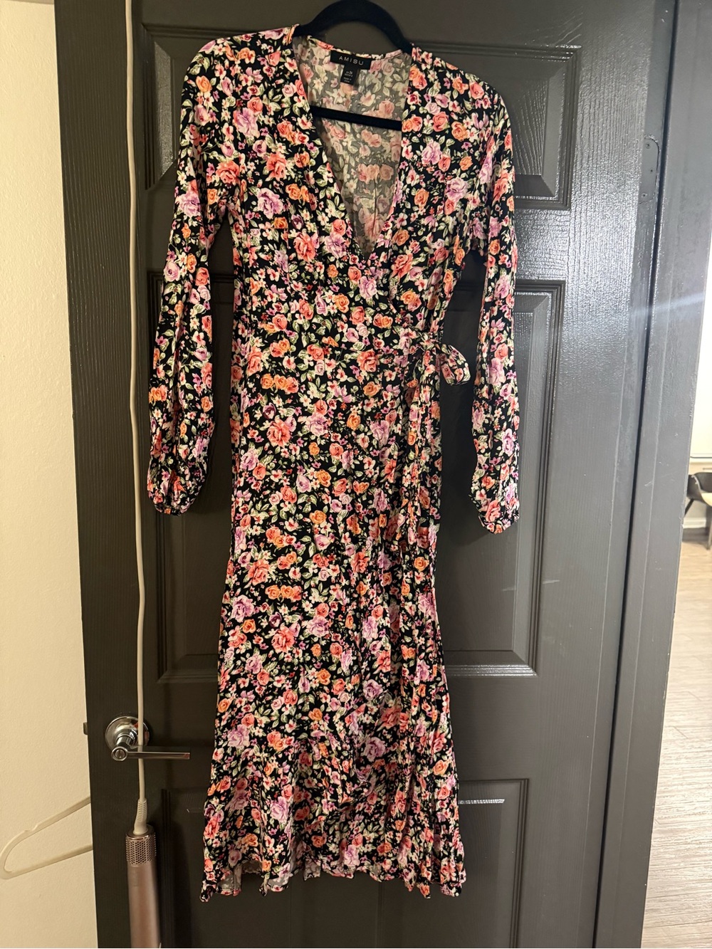 Amisu Black Floral Wrap Maxi Dress with Pink & Peach Blossoms